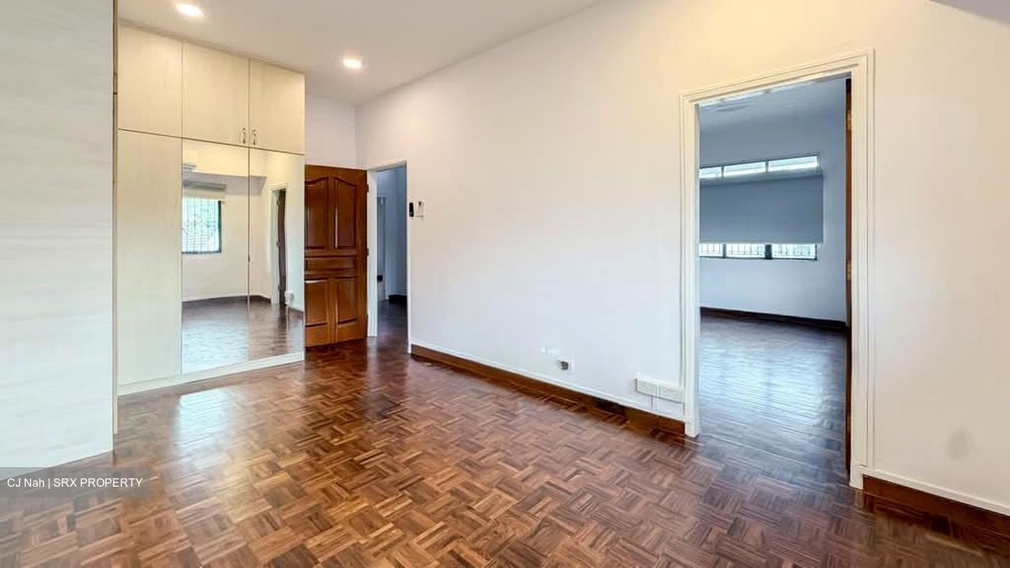 Grove Drive (D10), Semi-Detached #592826901